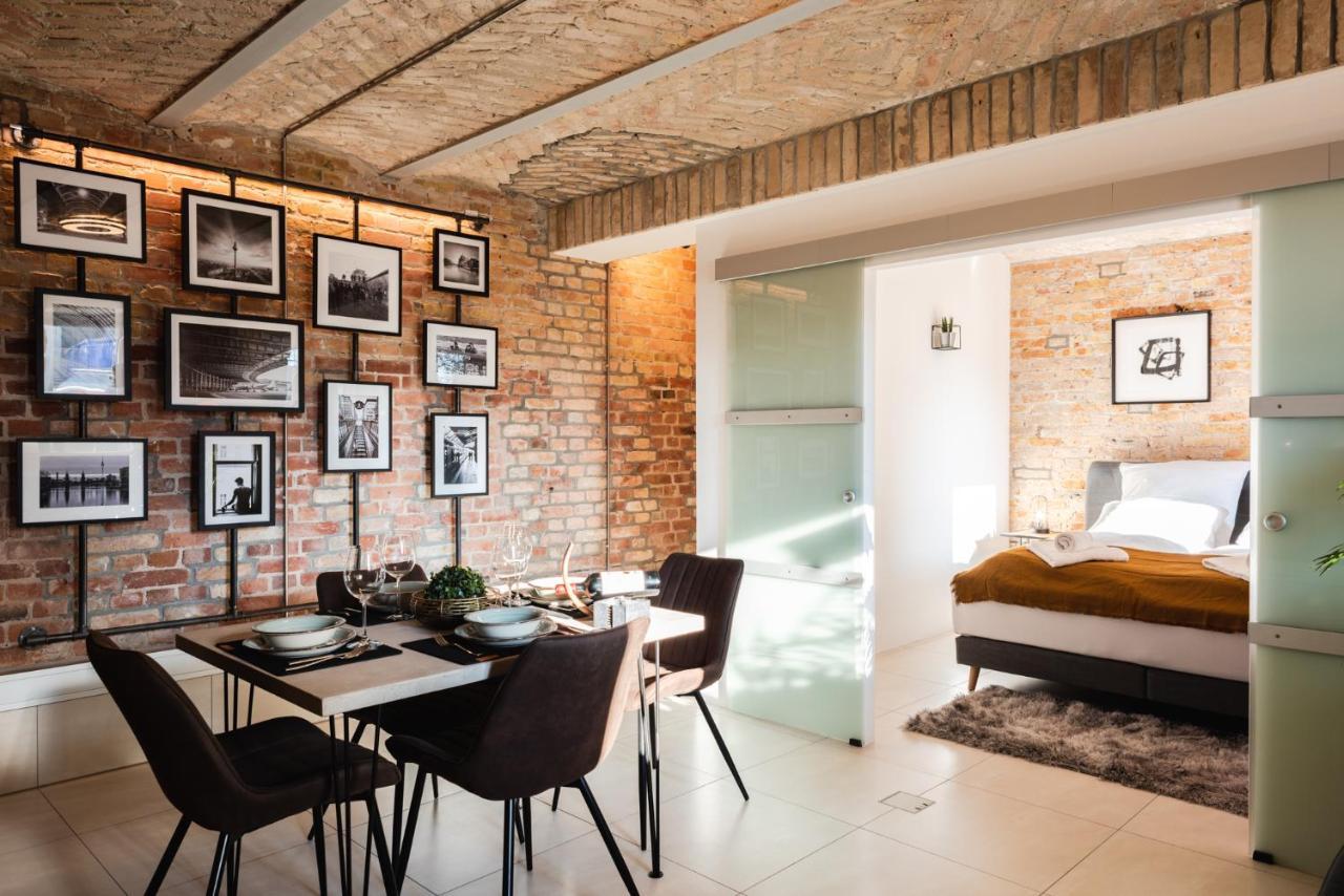 Luxurious Urban Living - Premium Downtown Next To Hbf Appartement